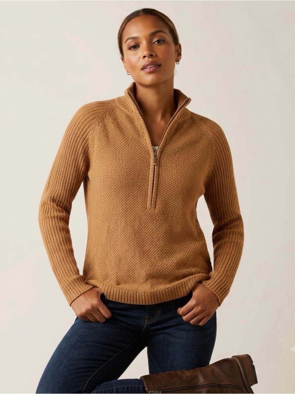 Woolrich Women’s 1/4 Zip Sweater Camel Size Medium.